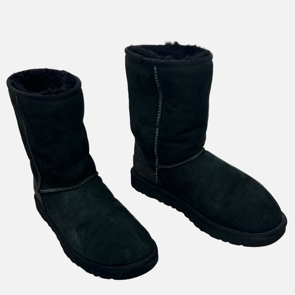 UGG Eva Black Sheepskin Suede Short Boots Womens size 7 - Picture 2 of 12